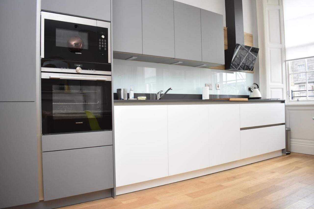 Bernard St - Bright And Spacious 1 Bed Apartment At The Shore! EDI Kültér fotó