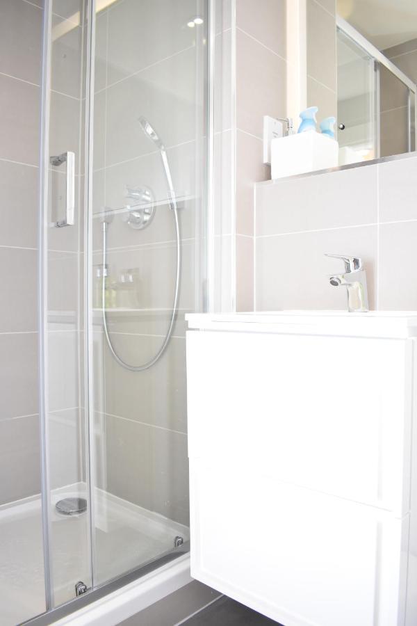 Bernard St - Bright And Spacious 1 Bed Apartment At The Shore! EDI Kültér fotó